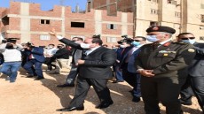 خلال جولته بعزبة الهجانة .. السيسى يوجه بالاستمرار فى تطوير كافة المناطق العشوائية