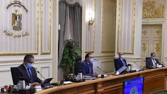 مدبولى عن عواقب البناء المخالف .. سبق وحذرنا أن المتضررين هم السكان .. عمارتا "الدائرى" و"الإسكندرية" هم خير مثال