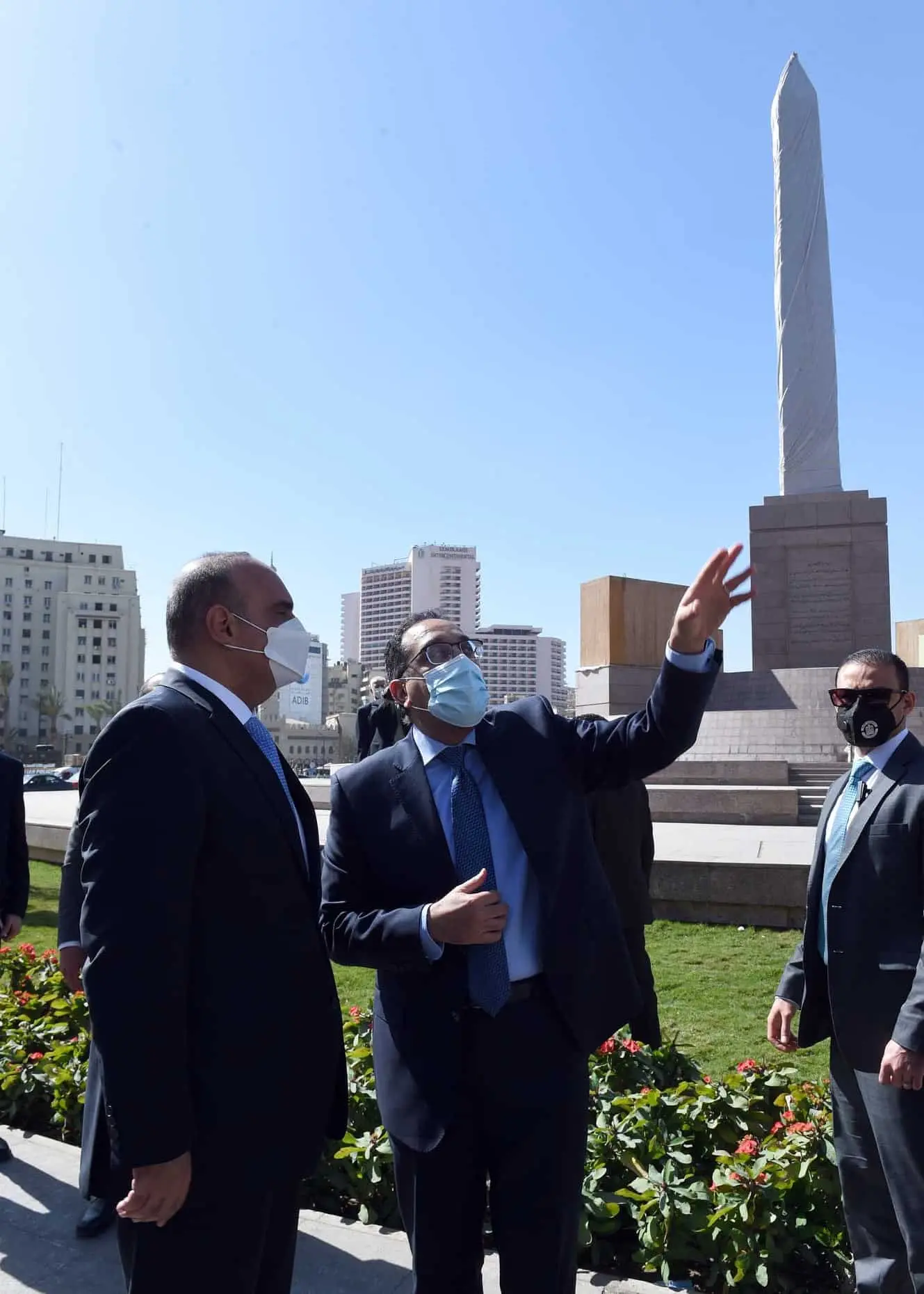 رئيسا الوزراء المصري والأردني يتفقدان أعمال تطوير ميدان التحرير