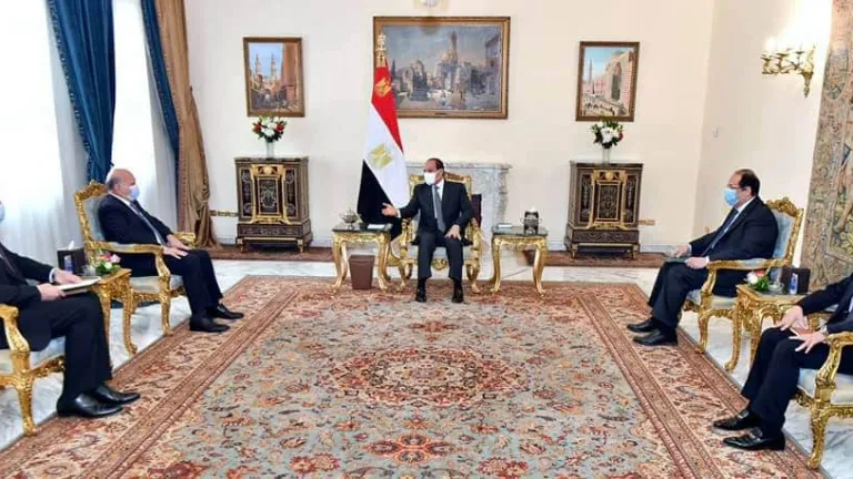 السيسي يؤكد لوزير خارجية العراق سياستنا قائمة على مبادئ رشيدة وثوابت أخلاقية متوازنة
