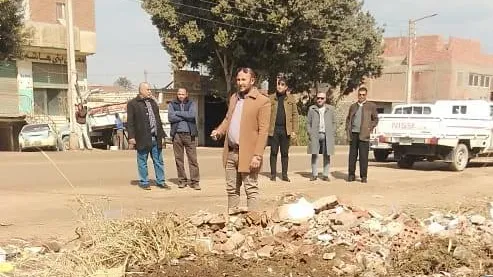 بحضور نائبي المركز..تجريد طريقي 21 والأوتوستيراد ورفع المخلفات وشفط مياه الأمطار
