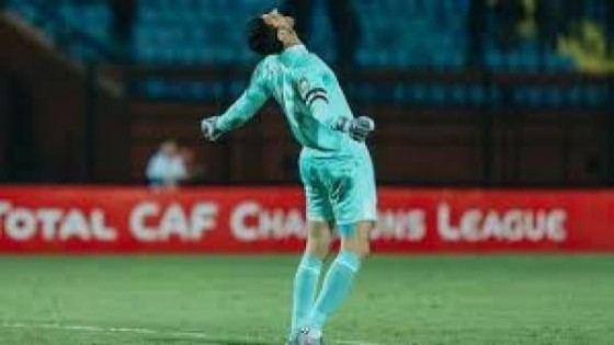 الشناوى حارس مرمى الأهلى