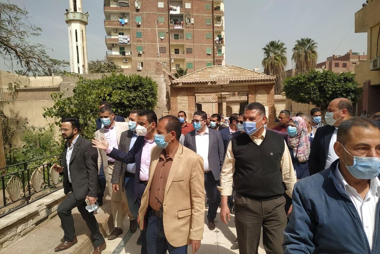 منصور ونواب البدرشين وابو شنب يفتتحون .. مركز ابوصير المتميز للأمومة والطفولة .. زيادة القدرة الاستعابية لمدرسة التمريض