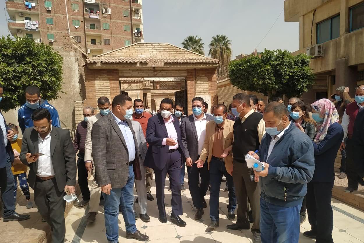 منصور ونواب البدرشين وابو شنب يفتتحون .. مركز ابوصير المتميز للأمومة والطفولة .. زيادة القدرة الاستعابية لمدرسة التمريض