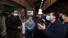 مدبولى لأصحاب الحرف اليدوية بالغورية .. قيمة هذا المكان تنبع من تواجدكم به