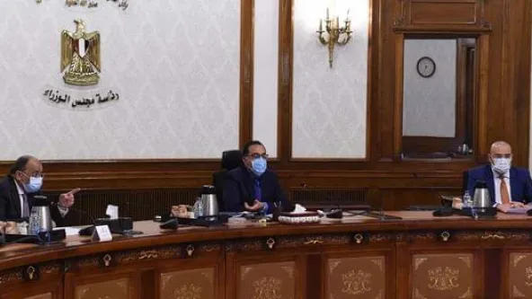 رئيس الوزراء يتابع آخر مستجدات ملف التصالح فى مخالفات البناء وموقف قرى الظهير الصحراوى