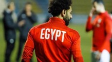 محمد صلاح ينشر صورة بقميص المنتخب قبل مواجهة جزر القمر