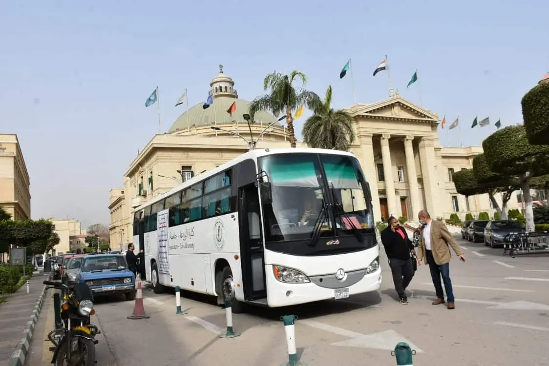 انطلاق قافلة تنموية شاملة من جامعة القاهرة إلى مدينة الصف بالجيزة
