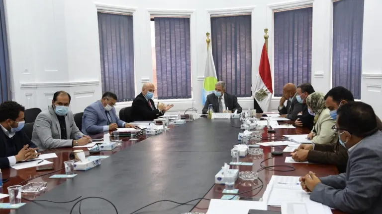 القابضة للمياه: تتابع الموقف التنفيذى لمشروعات «حياة كريمة» التى تنفذها شركاتها التابعة