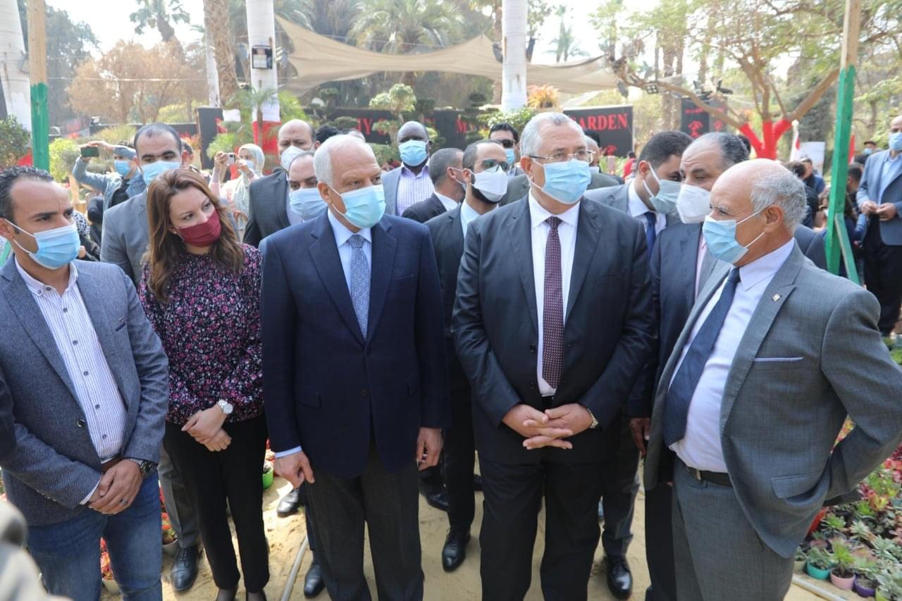 راشد: يدعوا مواطنى الجيزة لزيارة معرض الزهور بحديقة الأورمان