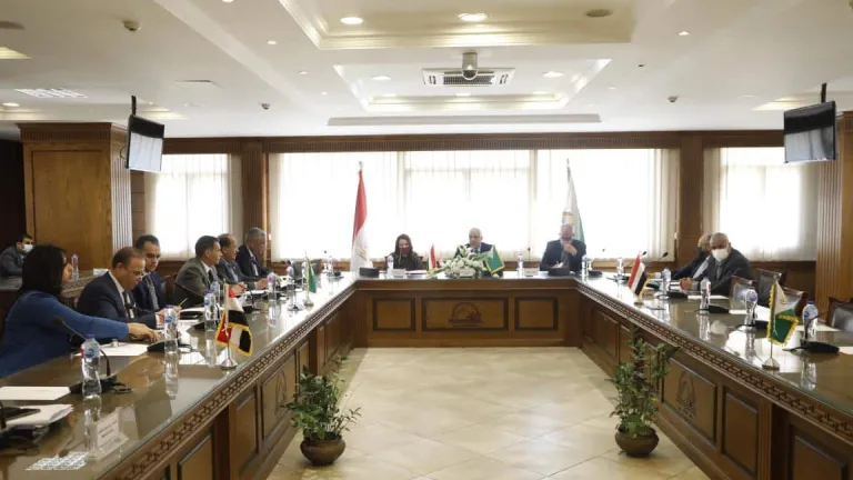 هذا ما حدث خلال اجتماع محافظ الجيزة بأعضاء مجلس النواب عن دوائر الجيزة والدقي والعجوزة وبولاق الدكرور والطالبية والعمرانية