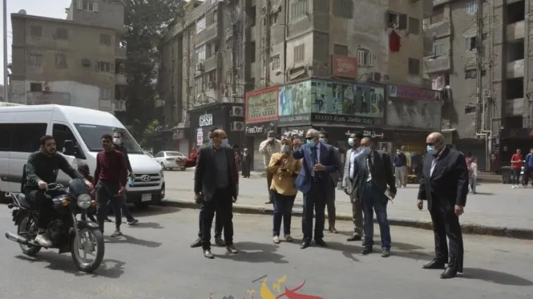 قرارات هامة من محافظة الجيزة لرؤساء هذه الأحياء .. منها توقيع غرامات على الشركة المسند إليها عملية الرصف .. مجازاة المهندس المسئول عن أعمال  الإشراف لتقاعسه