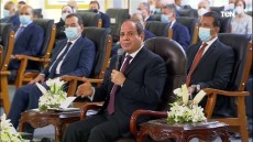 بالفيديو .. السيسي: اللي عمله ربنا مش هيغيره البشر .. كل ما تضايق اشتغل أكتر