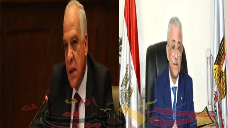 ندق ناقوس الخطر .. طلاب الثانوية العامة فى الحوامدية لوزير التعليم ومحافظ الجيزة .. إلحقونا مستقبلنا هيضبع .. حالة من الغضب تسيطر على أولياء الأمور وأبنائهم