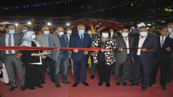 وزيرة الثقافة ومحافظ الجيزة يفتتحان الدورة التاسعة لمعرض فيصل للكتاب بشارع الملك فيصل