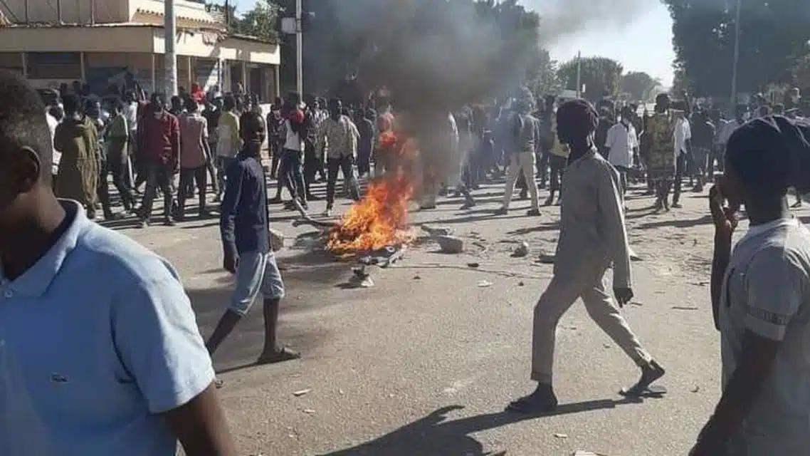مصادر: اشتباكات في مدينة الجنينة السودانية .. إنباء عن وقوع 18 قتيلاً وإصابة 54