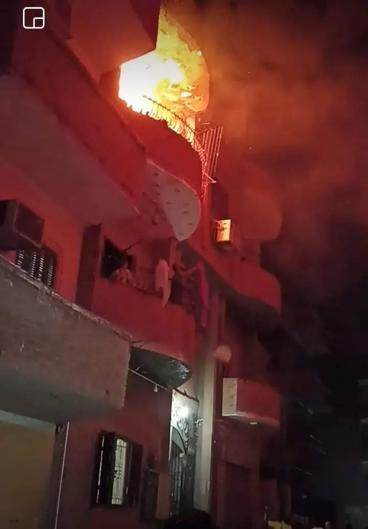 السيطرة على حريق نشب فى شقة سكنية بشارع متفرع من النزهة فى الحوامدية