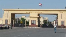 مصر تستقبل أول حافلة نقل 95 فلسطينيا بمعبر رفح البري