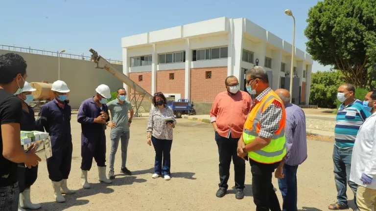 جولة ميدانية لرئيس شركة مياه اسيوط لمتابعة انتظام العمل أثناء إجازة عيد الفطر