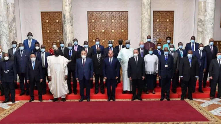 الرئيس السيسى لرؤساء المحاكم الدستورية الافريقية : مصر حاربت الارهاب بالتوازي مع جهود التنمية الشاملة