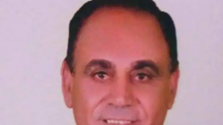 أولياء أمور طلاب الشهادة الاعدادية الناجحون يتسائلون عن موعد سحب الملفات من المدارس .. مدير الإدارة التعليمية بالحوامدية يجيب