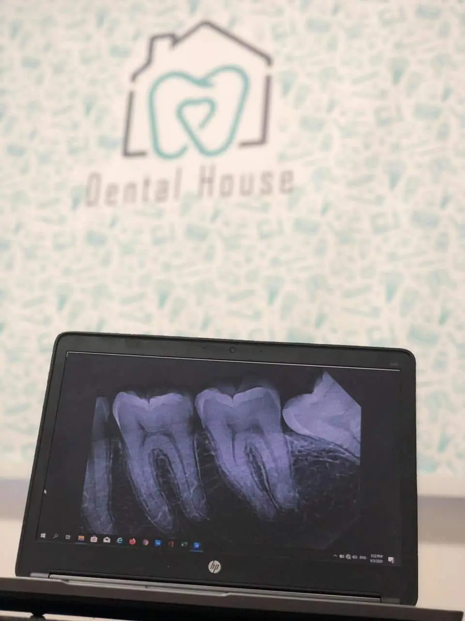 مركز Dental House لعلاج الأسنان
