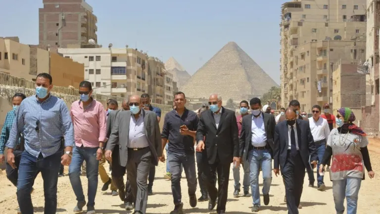 ننشر تفاصيل جولة محافظة الجيزة.. منها الأنتهاء من كبارى المشاة بجسر ترعة المريوطية نهاية الشهر .. ممشى ترفيهى جديد بكورنيش المريوطية يوفر فرص عمل للشباب