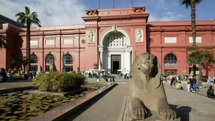 هدم المتحف المصري بالتحرير .. الحكومة توضح الحقيقة