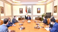 لهذا السبب .. السيسى يستقبل رئيس مجلس إدارة شركة أباتشي الأمريكية