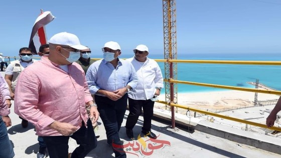 رئيس الوزراء يبعث رسالة من العلمين للمستثمرين وصناع السياحة .. فما هى ؟