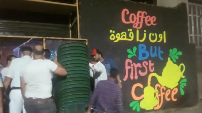 غلق وتشميع 26 مقهى وكافيتريا ومطعم بمدن واحياء الجيزة .. منهم الحوامدية والبدرشين