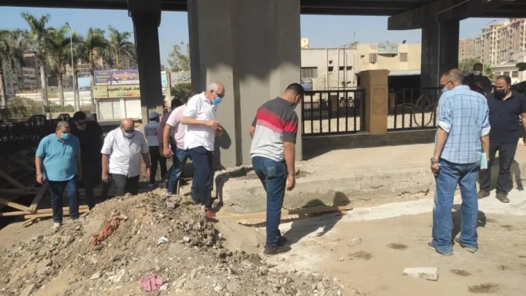 فى عز الحر .. محافظ الجيزة يتواجد ميدانياً بشوارع "البحر الأعظم والزمر وخاتم المرسلين وترسا وسفنكس" .. والسبب!!