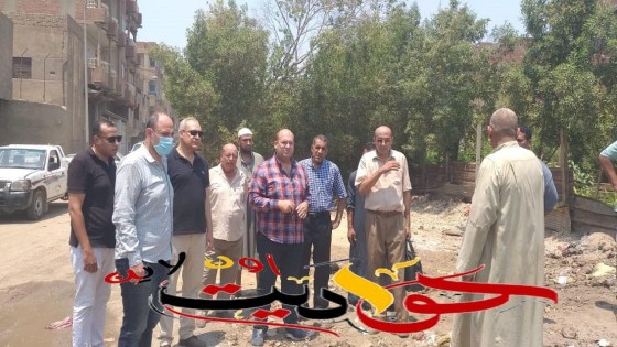 لارتفاع منسوب المياه.. نائب محافظ الجيزة يتفقد أعمال تطهير مصرف المنوات