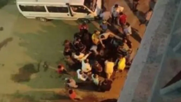 بسبب السرعة الجنونية .. سقوط صبيان يستقلا دراجة نارية من أعلى كوبرى الحوامدية العلوى .. ننشر التفاصيل بالأسماء
