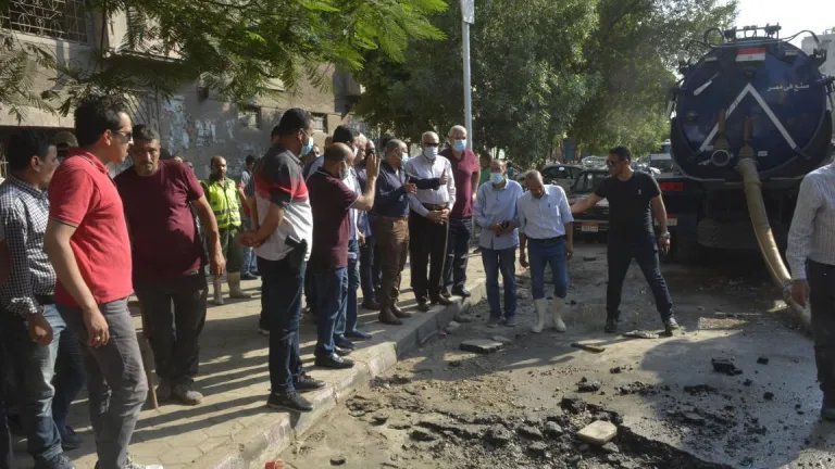 مياه الجيزة : اصلاح كسر مفاجئ لخط مياه بشارع جامعة الدول العربية