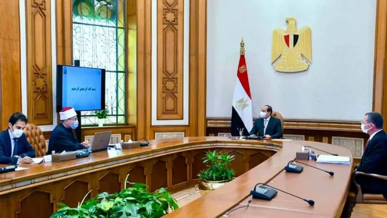 للحفاظ على ثوابت الشرع الحنيف .. الرئيس: يوجه بتكوين جيل متميز من الأئمة والدعاة المستنيرين لصياغة رأي عام ديني منضبط