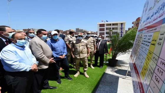 شاهد بالصور .. جولة تفقدية لرئيس الوزراء بمحور المحمودية بالبحيرة