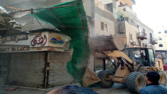 شاهد بالصور .. الجيزة: تشن حملة مكبرة لرفع الاشغالات بشوارع ” أحمد ماهر، الصناديلى، سعد زغلول “