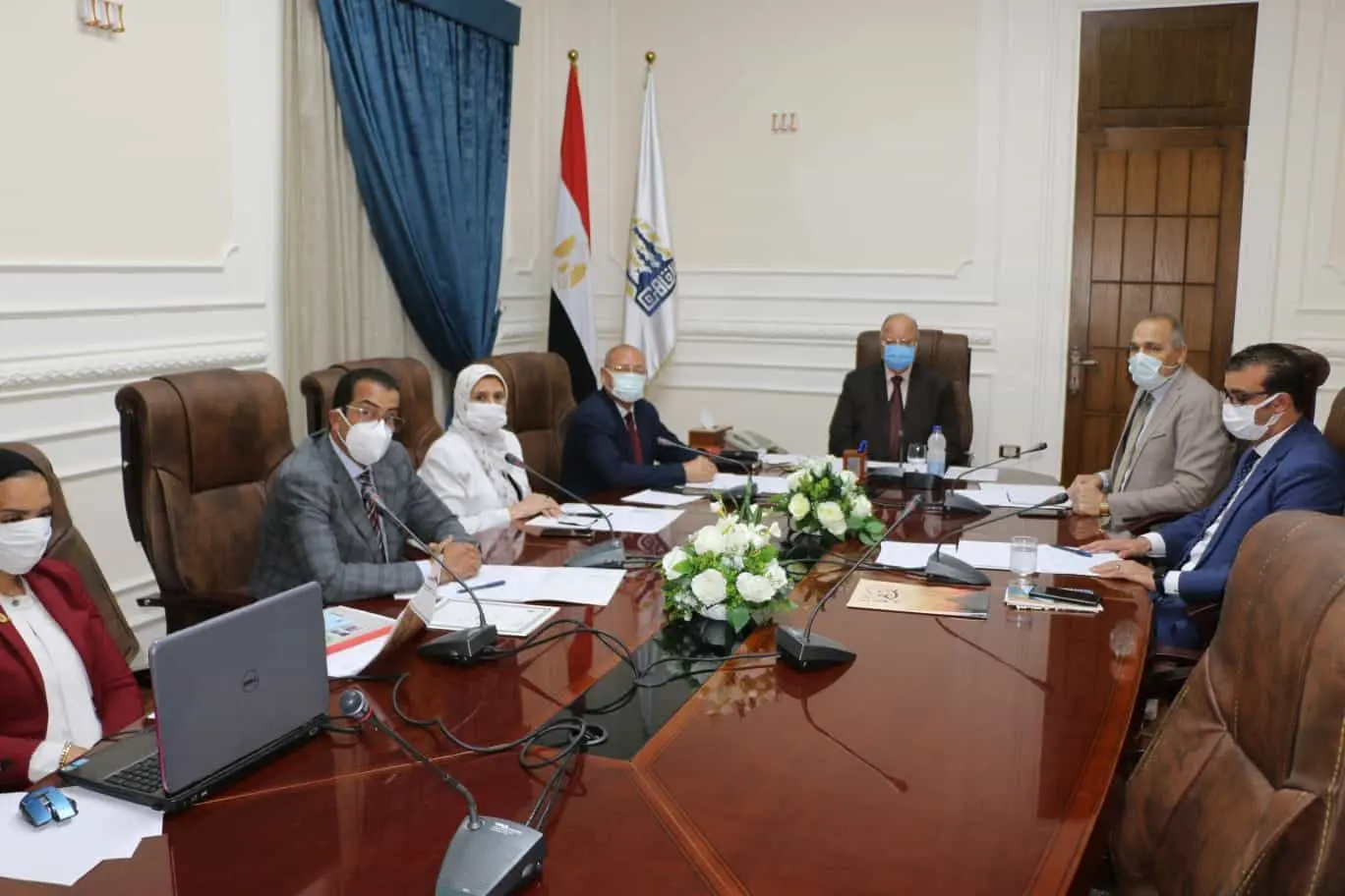 محافظ القاهرة: حريصون على إختيار العناصر المؤهلة لشغل الوظائف القيادية