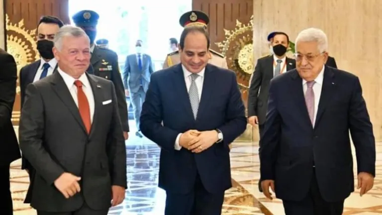ننشر تفاصيل القمة الثلاثية المصرية الفلسطينية الأردنية