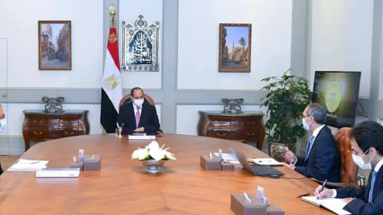 بإعتبارهم إحدى القوى الداعمة لمصر .. الرئيس السيسى يوجه بالاهتمام باكتشاف وصقل العناصر النابغة
