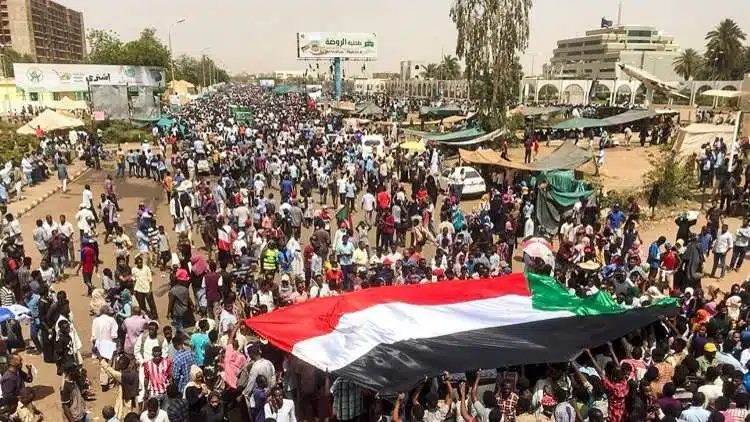 حدث فى السودان .. محاولة انقلاب فاشلة .. مصر تدينها وتؤكد دعمها مؤسسات الحكم الانتقالي