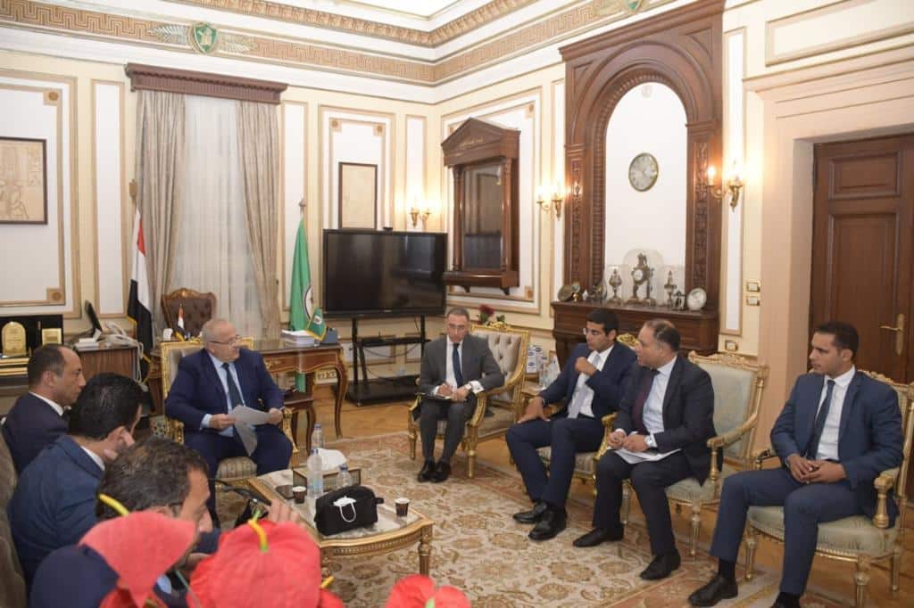 بالتعاون مع هيئة الرقابة الإدارية: الخشت يناقش الإعداد لنموذج محاكاة المؤتمر الدولى لمكافحة الفساد الذي يعقد بشرم الشيخ