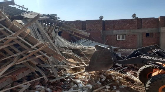 الجيزة تزيل 25 حالة تعدى وبناء مخالف بالبدرشين ومنشأة القناطر وأبو النمرس