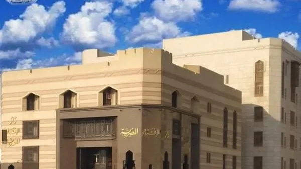 لا تؤخروا العشاء .. سبب مهم يكشفه أمين الفتوى