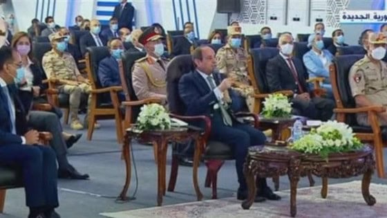 الرئيس السيسى يكتشف ان لديه بطاقة تموينية برقمه القومى فى محافظة المنيا .. المصلحى تم إلغاؤها فى حينه