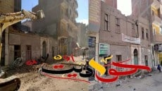 شاهد بالصور .. تنفيذاً لقرار نائب المحافظ خلال جولته بشارع الجمهورية بصحبة “حواديت اون لاين” إزالة عقار من الطوب اللبن بمنطقة سوق ابو جبر فى الحوامدية