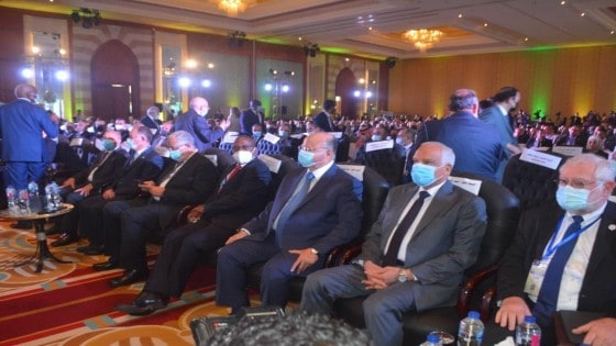 محافظ الجيزة يشهد فعاليات أسبوع القاهرة الرابع للمياه