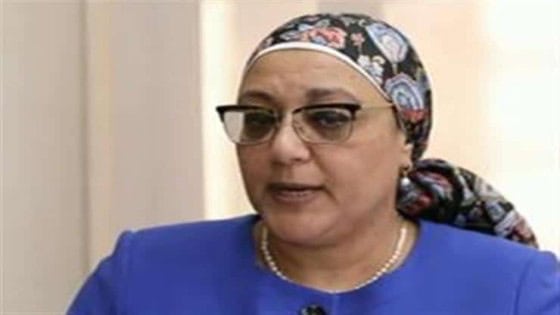 الصحة: لم نصرح لأي معمل خاص بإصدار شهادات مسحات كورونا