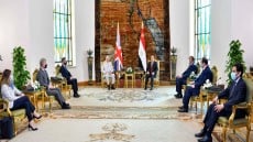 السيسي وقرينتة يستقبلان الأمير تشارلز وقرينته اليوم بقصر الاتحادية